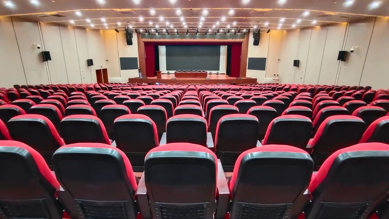 壹号娱乐聚会扩声系统工程产品服务于六安市某学校！